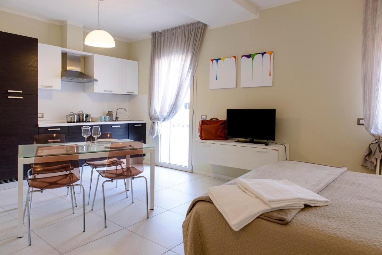Residence Millecento Cesenatico Exteriör bild