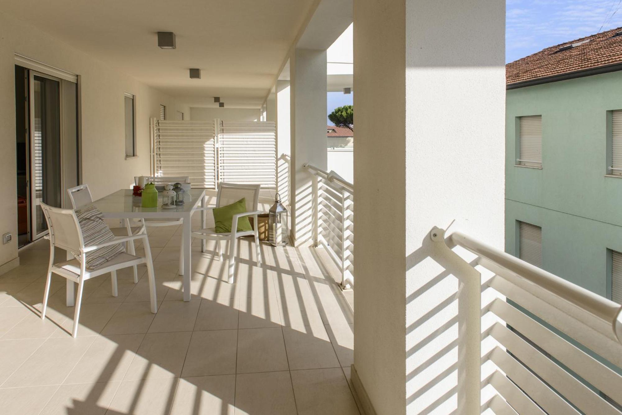 Residence Millecento Cesenatico Rum bild