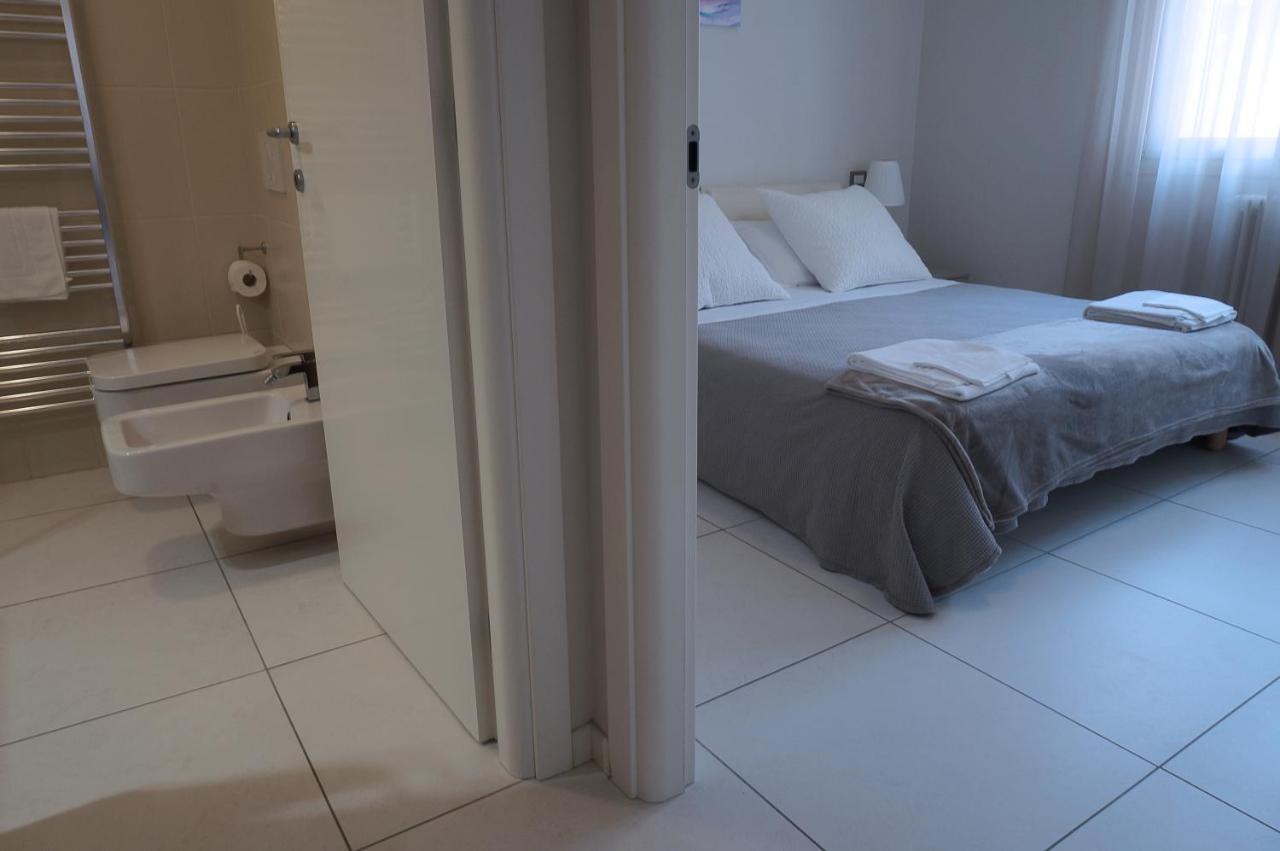 Residence Millecento Cesenatico Exteriör bild